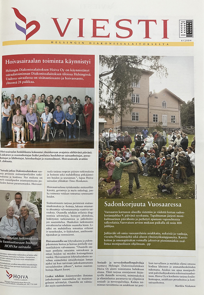 Lehden kansi, otsikkona isolla punaisella "VIESTI" ja alatekstinä "Helsingin Diakonissalaitoksesta"; vasemmassa yläkulmassa punavalkoinen sydänlogo, sivulla kolme valokuvaa: ylävasemmalla hoitohenkilöstön ryhmäkuva sisätilassa, alavasemmalla pieni kuva hoivahenkilöistä ja iäkkäämmistä ihmisistä yhdessä, oikealla suuri kuva ihmisjoukosta ja lapsista puistossa vanhan puutalon edustalla sadonkorjuujuhlassa, ympärillä artikkelit ja tekstipalstat.
